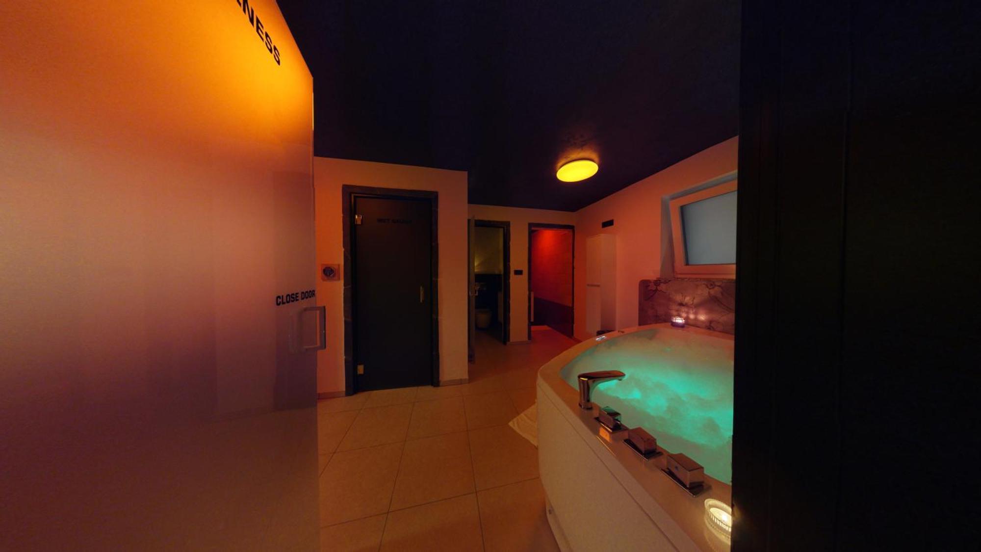 Resort Timaja - Pool, Massage Pool, Sauna Trebnje Exterior foto